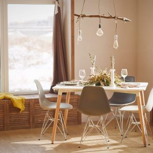 modern- elegant-table-chairs
